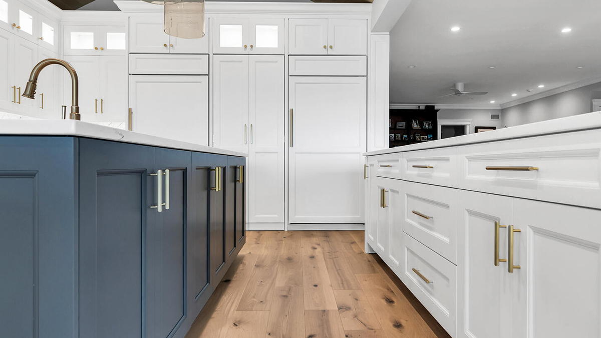 US Platinum Series frameless cabinets collection